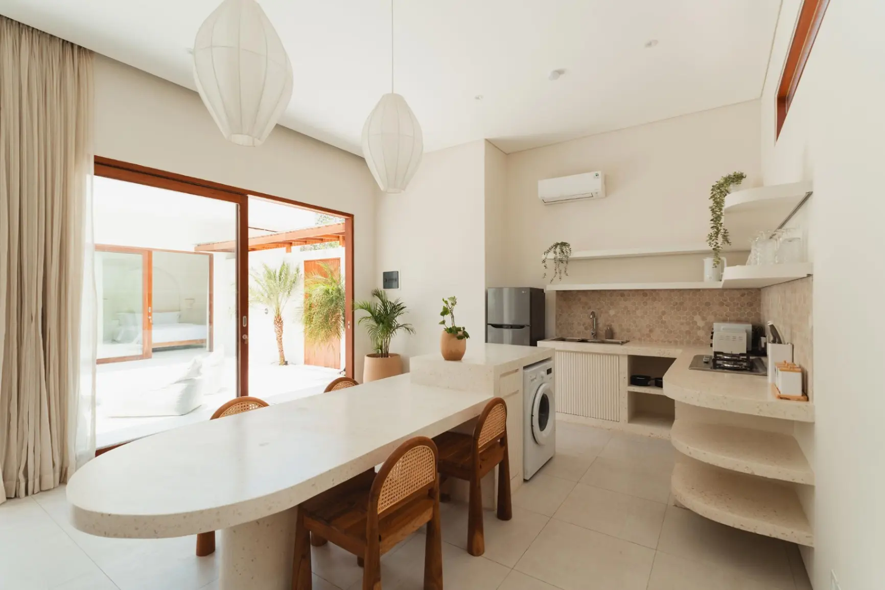 Sari 2 - Tropical 2BD Villa in Pecatu near Bingin Beach, 2-bed villa for rent in Uluwatu – photo 8 of 8