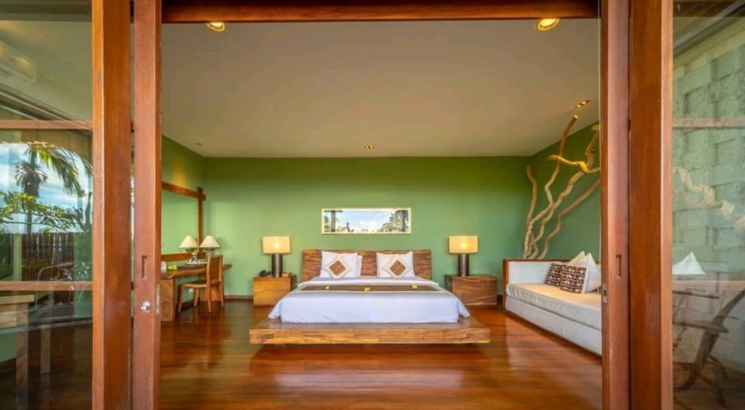 The Longhouse - 6 Bed Luxury in Jimbaran Bay, 6-bed villa for rent in Uluwatu – photo 6 of 15