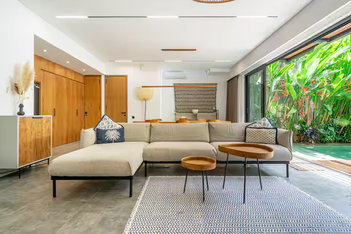 NEW 7BDR BEACH residence - Canggu Batu bolong - 5 star service, 7-bed villa for rent in Canggu – photo 12 of 15
