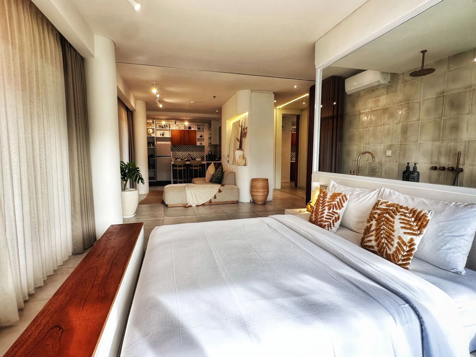 Long-Term Rental | Modern 1BR Unit at The Cruise, 1-bed villa for rent in Canggu – photo 5 of 15