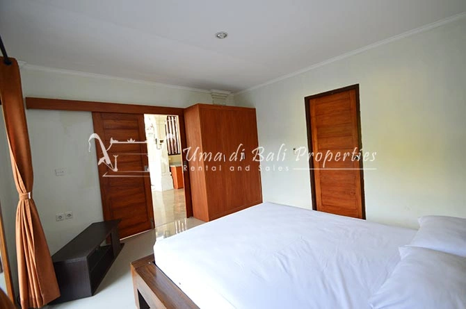 2BR Villa for Rent at Kerobokan, Bali, 2-bed villa for rent in Canggu – photo 14 of 15