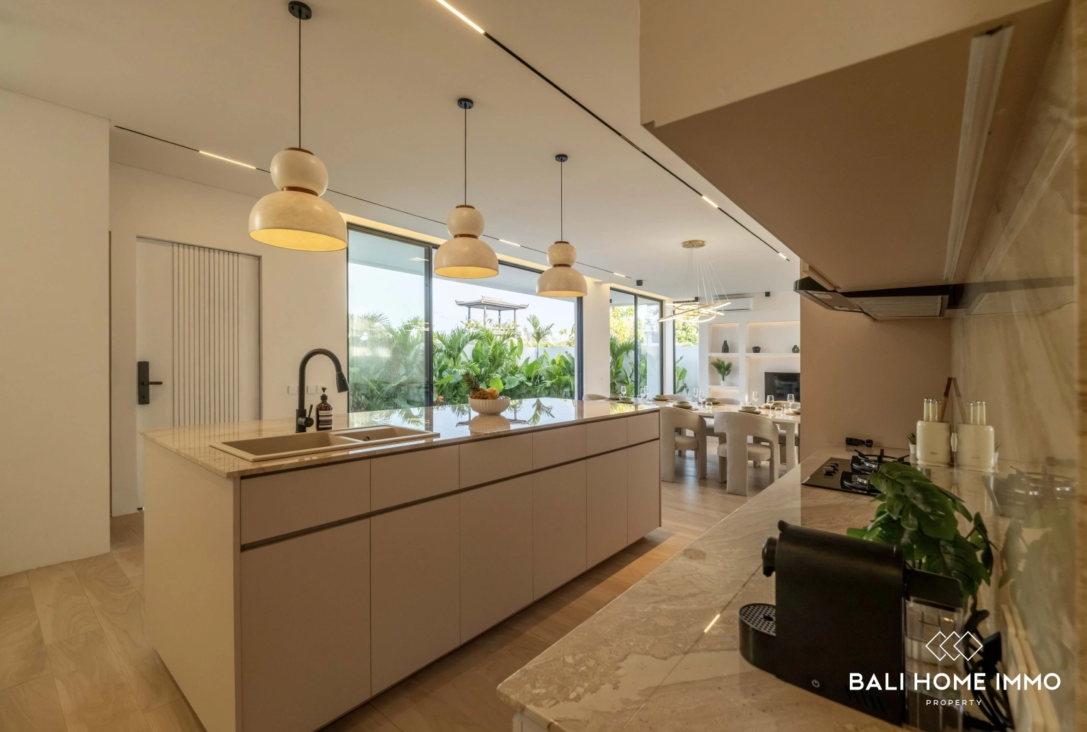 Beautiful 3 Bedrooms Ocean View Villa near Melasti Beach, 3-bed villa for rent in Uluwatu – photo 10 of 15