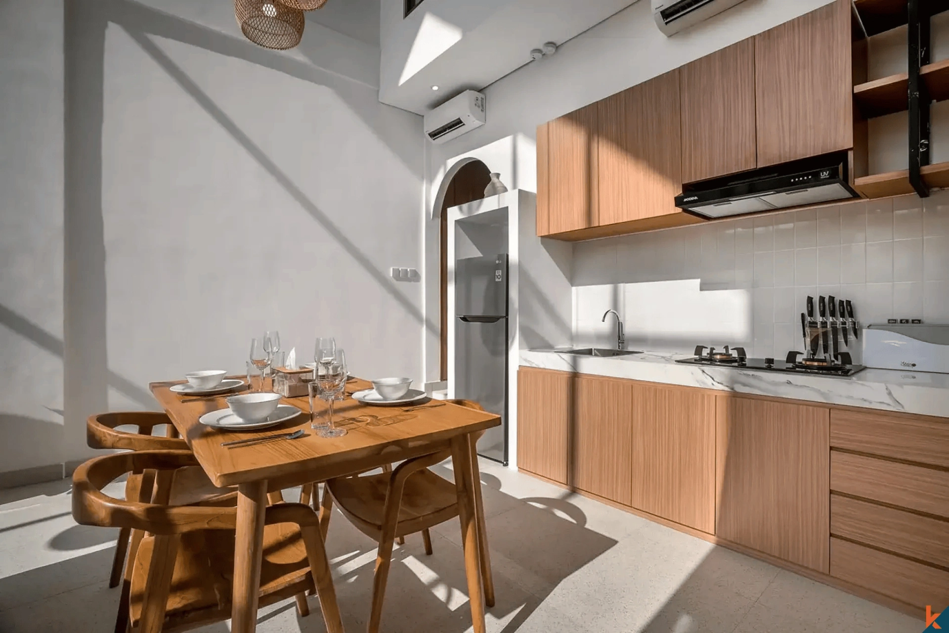 Elara Villa - Luxurious 2 Bedroom Villa, 8 Minutes to the Beach, 2-bed villa for rent in Canggu – photo 5 of 15