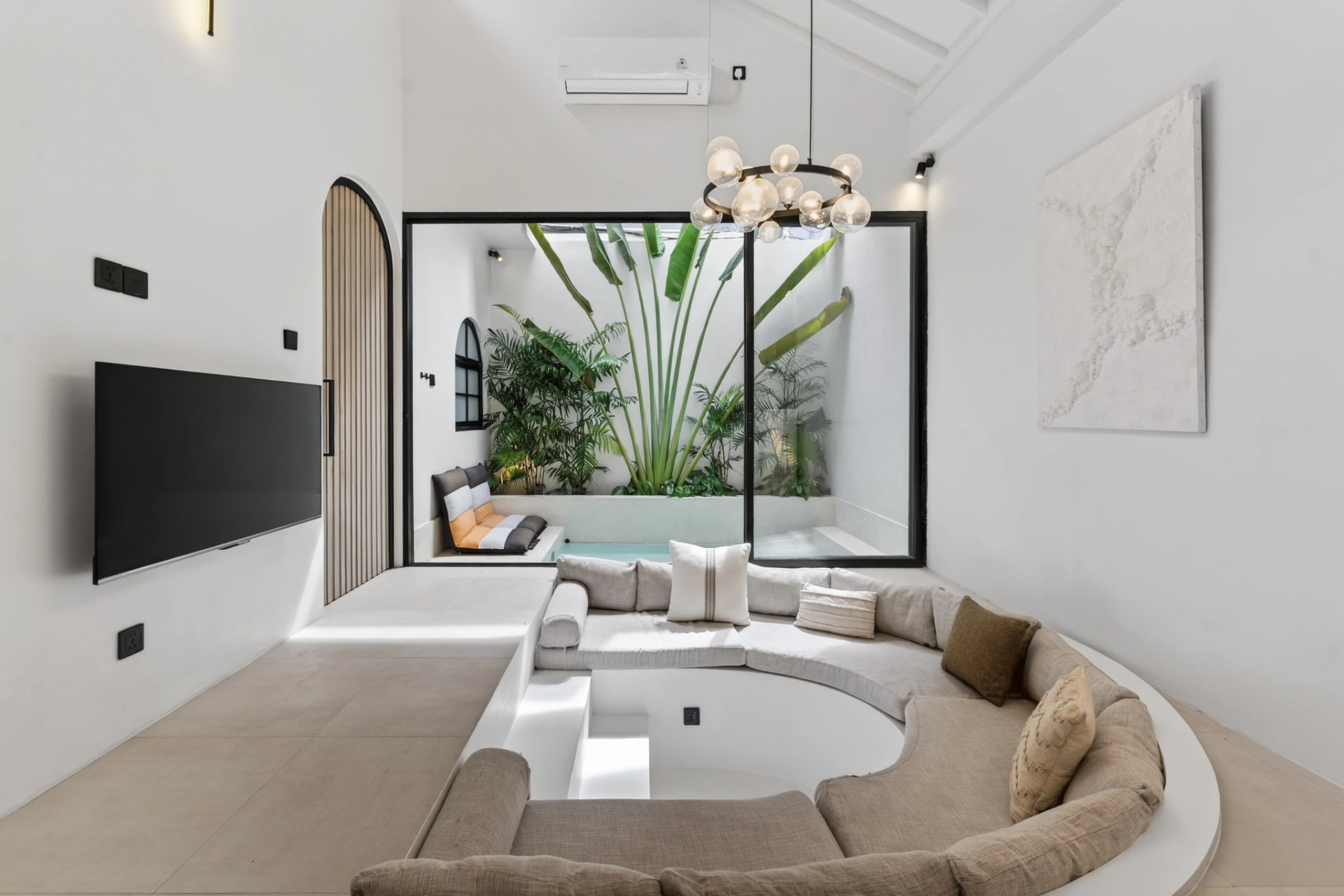 Villa Ladam: Cozy 2BR W/Private Pool in Berawa, 2-bed villa for rent in Canggu – photo 13 of 15