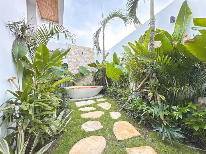 2-Bedroom Private Villa in Tumbak Bayuh, 2-bed villa for rent in Pererenan – photo 10 of 15