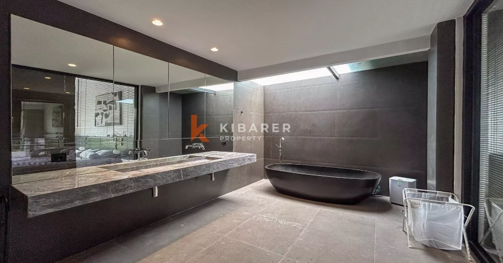 Tropical Two-Bedroom Pool Villa in Strategic Umalas, 2-bed villa for rent in Seminyak – photo 13 of 13
