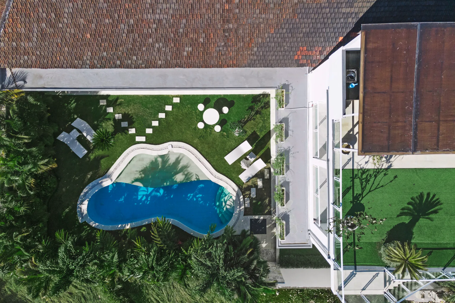 Villa Allis - 5 Bedroom Luxury Modern Villa in Jalan Raya Kayu Tulang, Canggu, 5-bed villa for rent in Canggu – photo 2 of 15