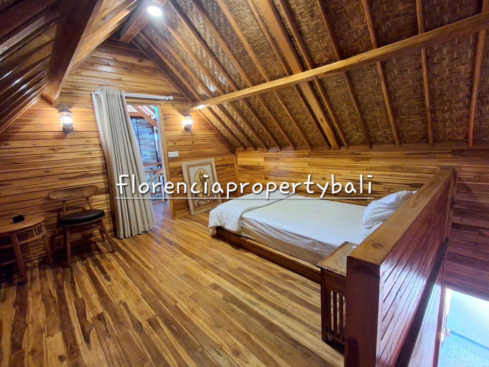 Sanur Villa | Wooden Style | 2 Bedrooms for Yearly Rental, 2-bed villa for rent in Sanur – photo 15 of 15