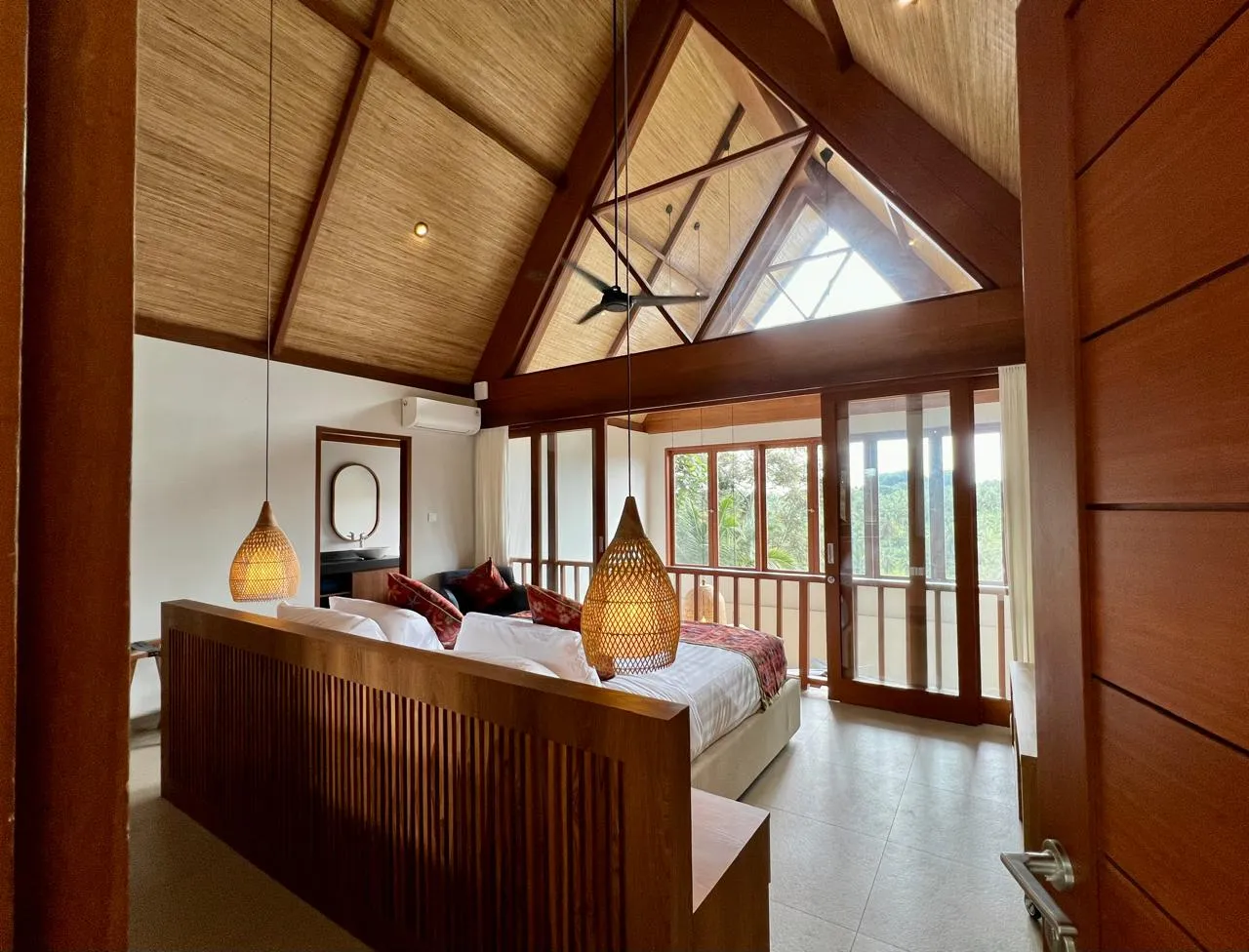 Ridgeline 1BR Villa w/ Rooftop Patio and River Views, 1-bed villa for rent in Ubud – photo 13 of 15