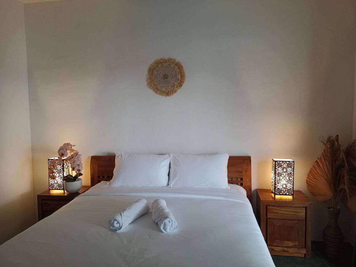 3 Bedroom Villa for Yearly Rent in Heart of Canggu, 3-bed villa for rent in Canggu – photo 15 of 15