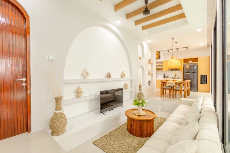 Brand New 3 Bedroom Villa in Tumbak Bayuh, 3-bed villa for rent in Canggu – photo 2 of 15