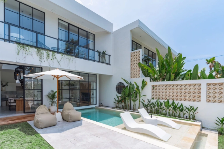 Tranquily Modern 2 Bedrooms Villa with Rice Field View in Buduk - Canggu, 2-bed villa for rent in Canggu – photo 6 of 11