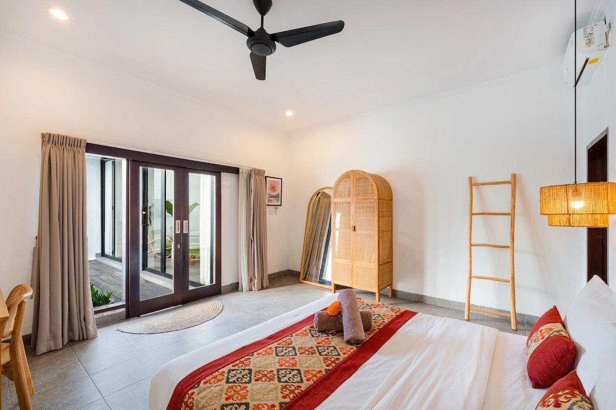 Modern 3BR Villa in Prime Canggu | Walk to Cafés & Echo Beach, 3-bed villa for rent in Canggu – photo 12 of 15