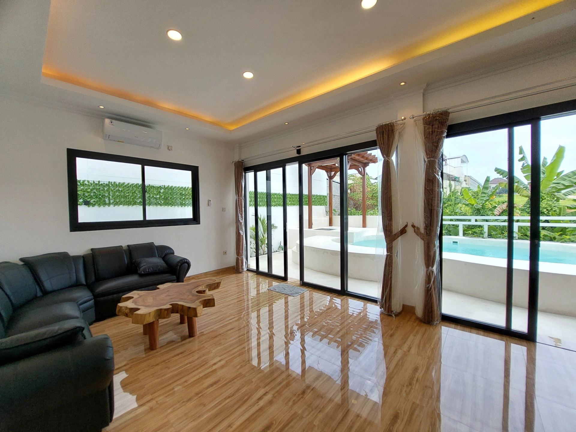 2BR Villa for Rent at Canggu, 2-bed villa for rent in Canggu – photo 8 of 10