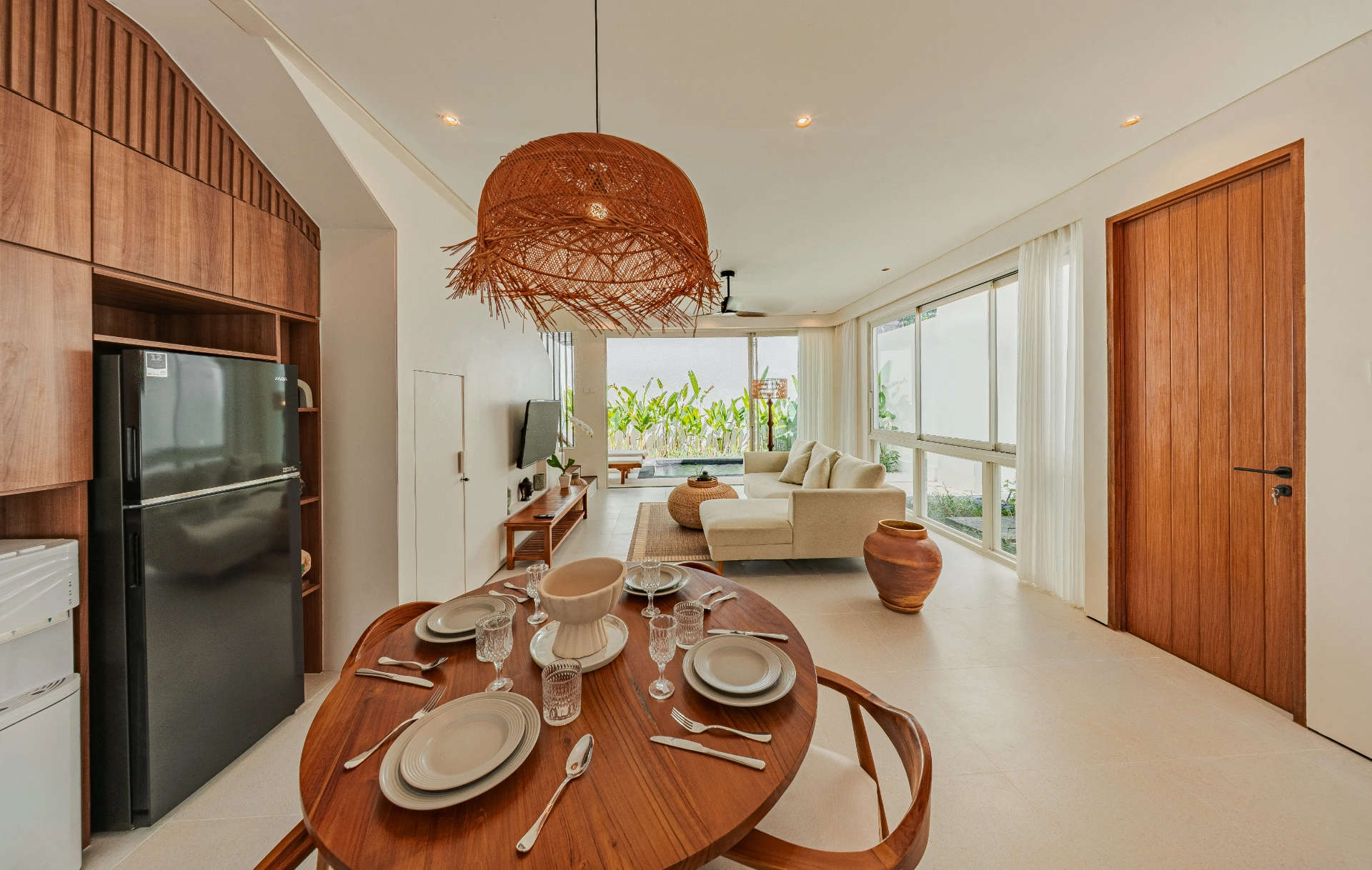 Binginzie - Balcony Pool Villa, Near Bingin Beach, 1-bed villa for rent in Uluwatu – photo 8 of 14