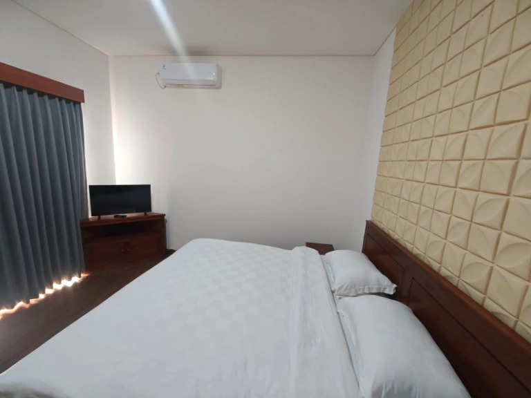 Spacious 3 bedroom villa in pecatu-uluwatu, 3-bed villa for rent in Uluwatu – photo 11 of 12