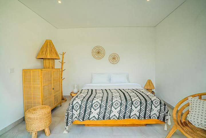 Villa For Rent 4 Bed In Kerobokan,Badung Bali, 4-bed villa for rent in Canggu – photo 7 of 15