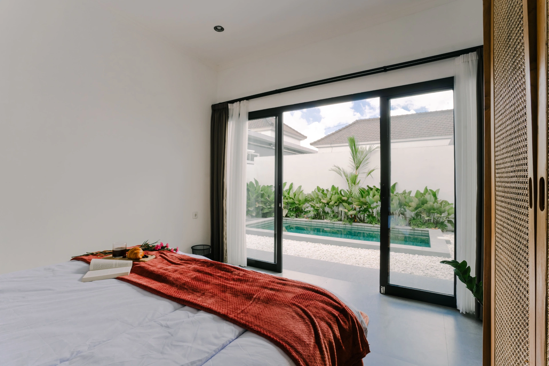 PET FRIENDLY 2BR Villa in Umalas, 2-bed villa for rent in Canggu – photo 7 of 9