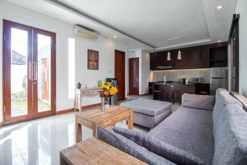 3BR Villa in Sanur - West Side, 3-bed villa for rent in Sanur – photo 3 of 13
