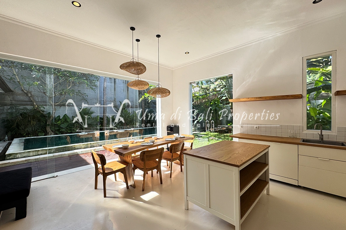 3BR Villa for Rent at Berawa, Bali I, 3-bed villa for rent in Canggu – photo 12 of 15
