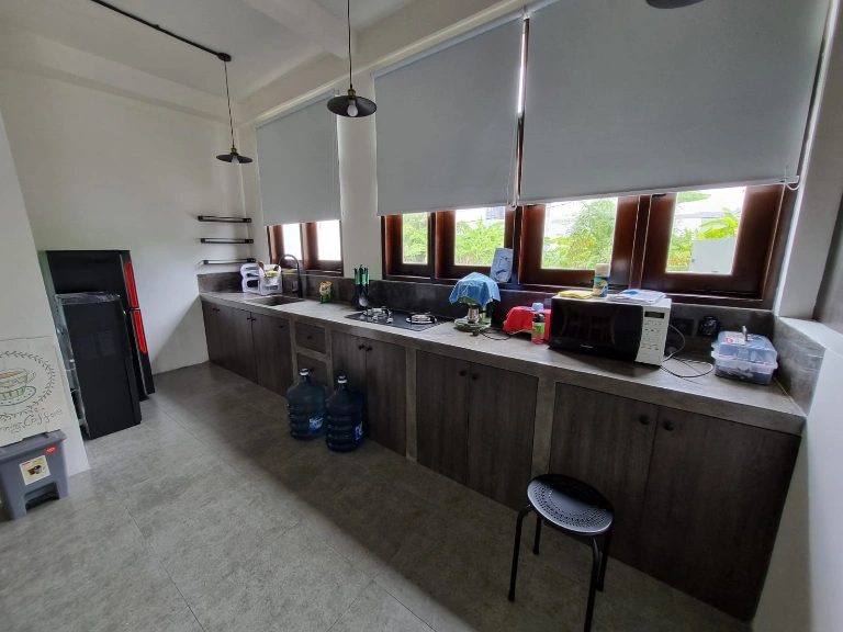 3 Bedroom Modern Villa for Yearly Rent in Seminyak Petitenget, 3-bed villa for rent in Seminyak – photo 7 of 15