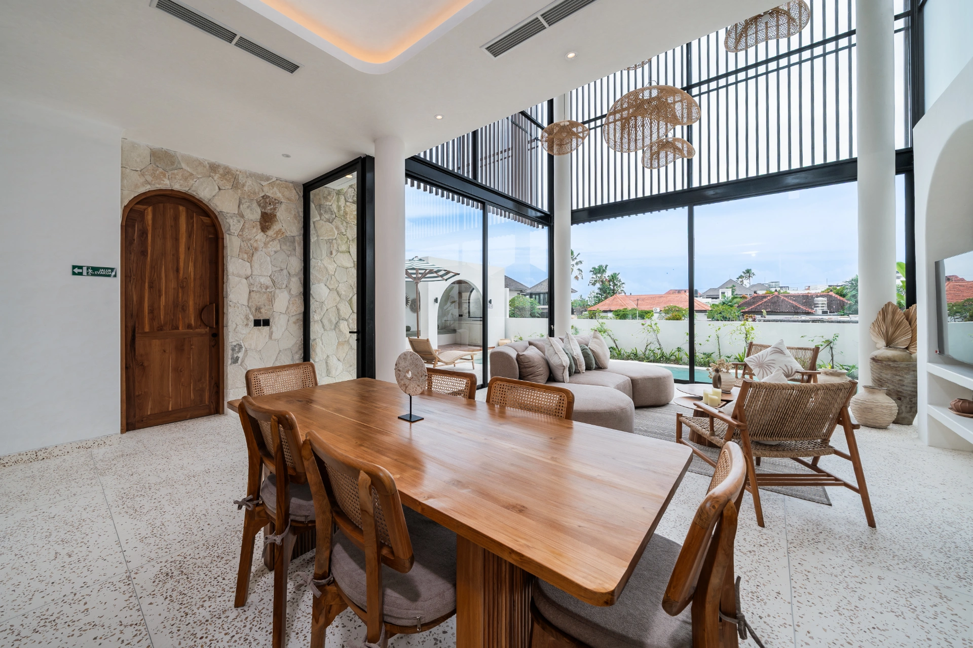 Villa Oria Canggu - Brand New 3-Bedroom Villa with Ricefield Views in Berawa, 3-bed villa for rent in Canggu – photo 9 of 15