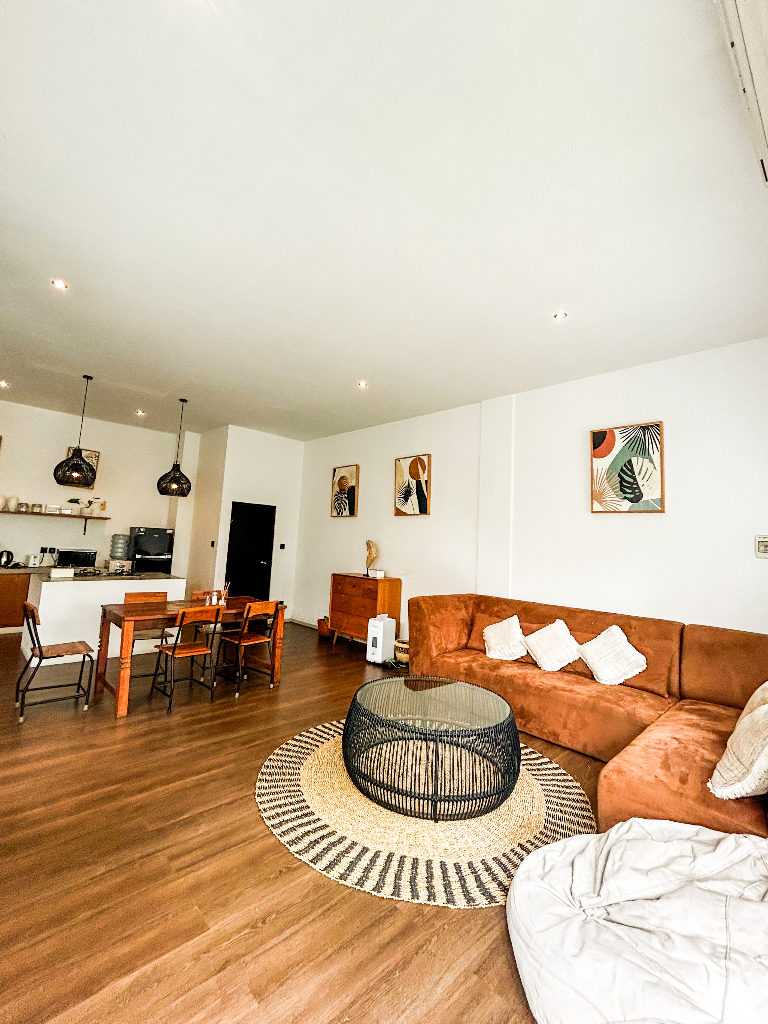 3 Bedrooms Villa in Canggu - 6 Minutes to Berawa Beach, 3-bed villa for rent in Canggu – photo 6 of 15