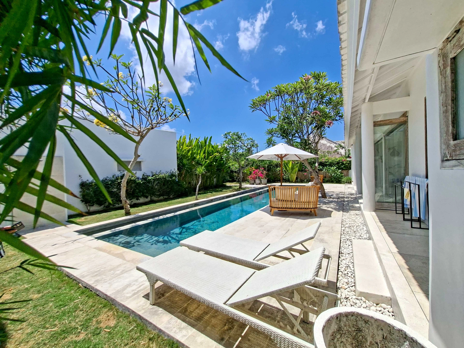 2-Bedroom Villa with Saltwater Pool in Abianbase, 2-bed villa for rent in Canggu – photo 2 of 15