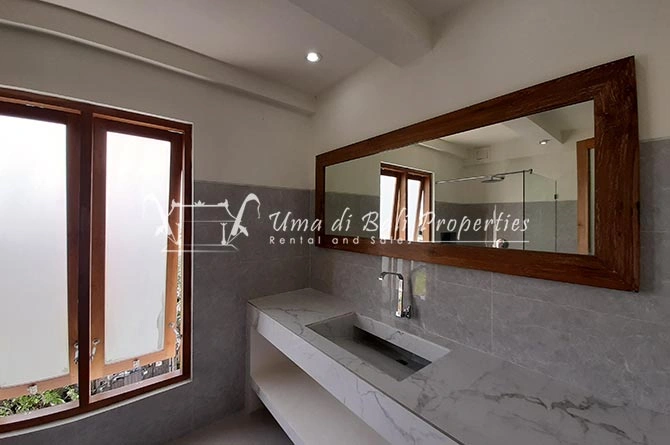 4BR Villa Fo Rent at Padonan, Canggu, 4-bed villa for rent in Canggu – photo 3 of 15