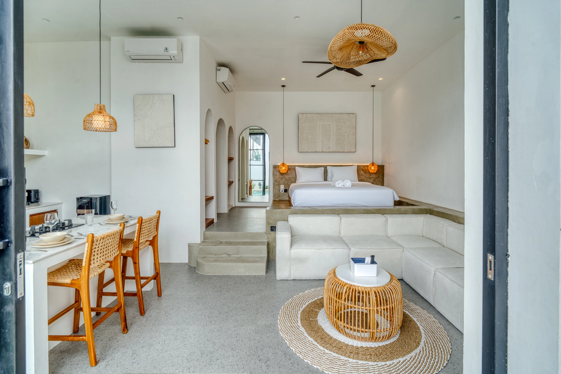 Avasa Villas : 1BR in Berawa, Bali., 1-bed villa for rent in Canggu – photo 4 of 15