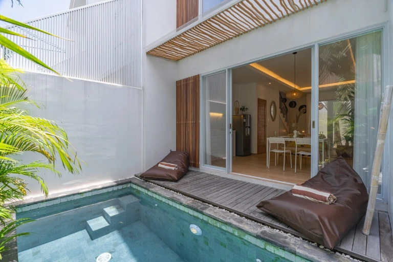 Modern 2BR Pool Villa | Parking | WiFi 200+, 2-bed villa for rent in Canggu – photo 2 of 15