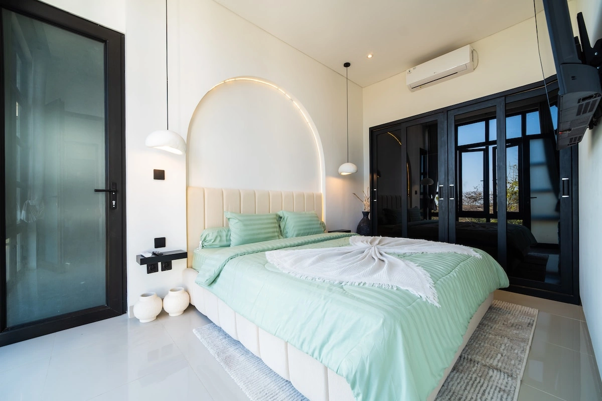 Sunset Rooftop · 2BR Pool Villa · 3 Min to Nunggalan Beach, 2-bed villa for rent in Uluwatu – photo 9 of 15