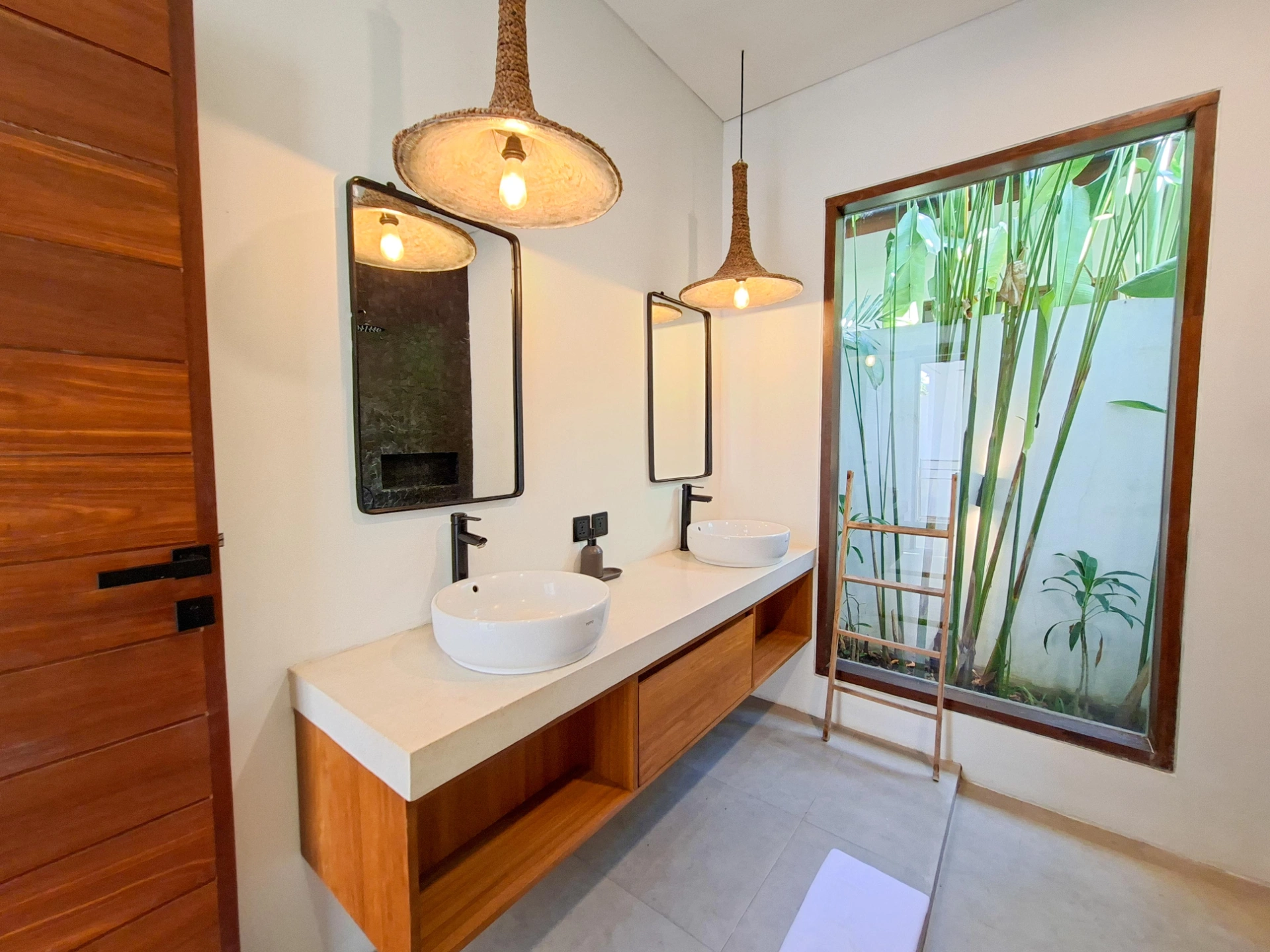 1BR Villa with Modern Layout and Bright Interiors in Cepaka, 1-bed villa for rent in Tabanan – photo 8 of 15