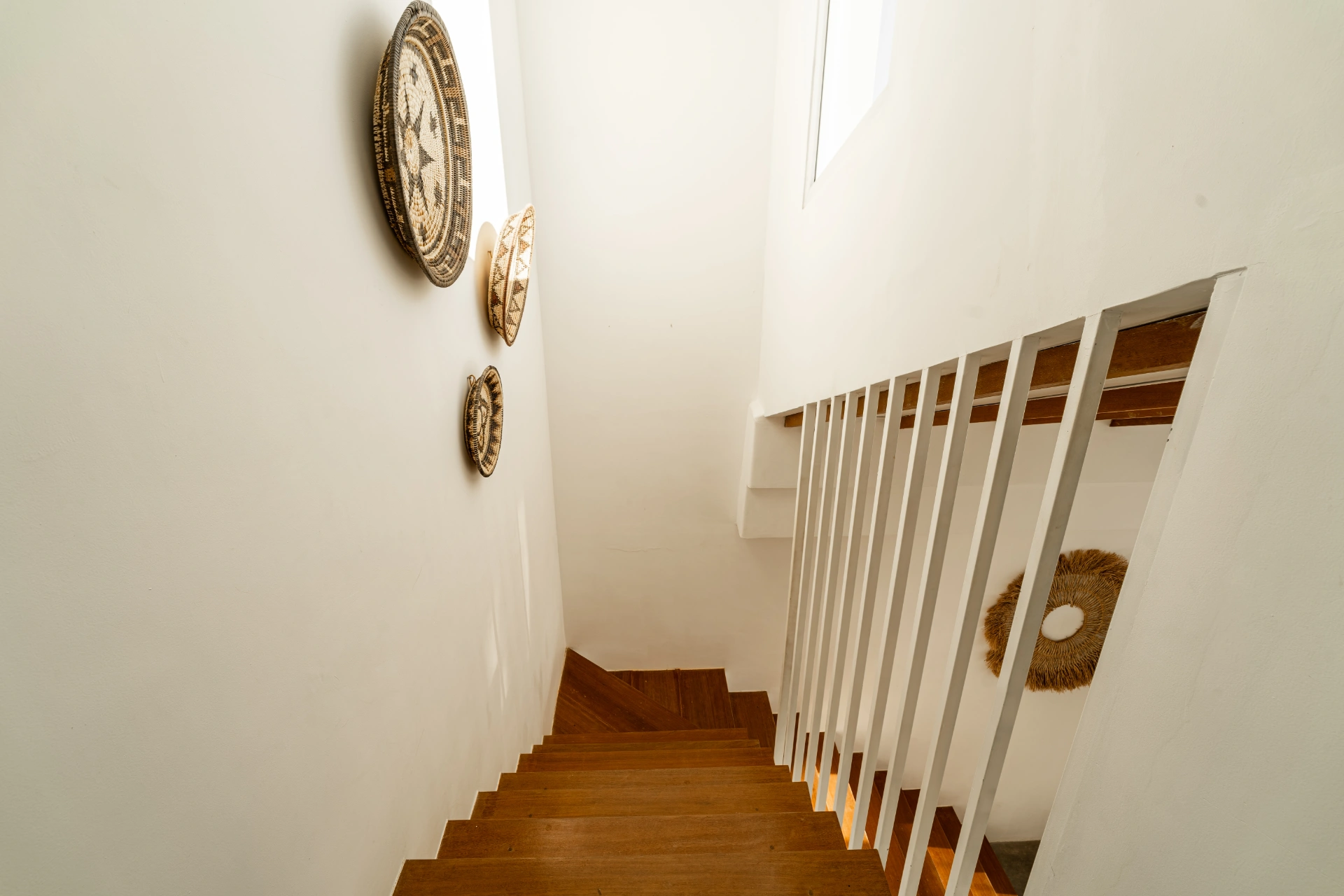 Beach Bliss Retreat : Stylish Modern 3BR Villa in Canggu, 3-bed villa for rent in Canggu – photo 8 of 15