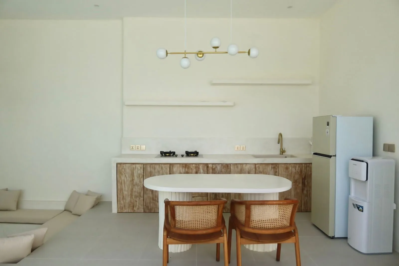 Villa For Rent 2 Bed In Kerobokan Kelod,Bali, 2-bed villa for rent in Canggu – photo 9 of 15