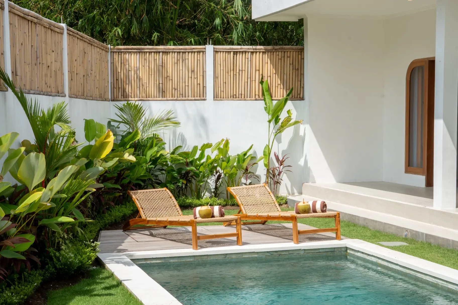 Designer 3BR Villa In Canggu | joliesmaisonsbali.com, 3-bed villa for rent in Canggu – photo 2 of 14