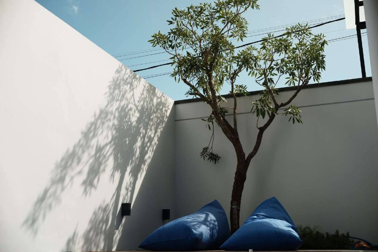 3BR Villa Canggu | CCTV cameras | Strong WIFI, 3-bed villa for rent in Canggu – photo 2 of 15