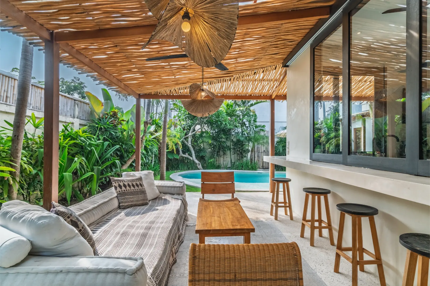 Victoria - 3BR Luxury Villa | Private Pool Near Desa Kitsuné, 3-bed villa for rent in Canggu – photo 3 of 15