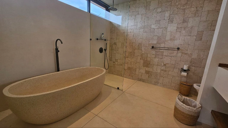 Jewel "C" (Video included in this post), 3-bed villa for rent in Pererenan – photo 14 of 15