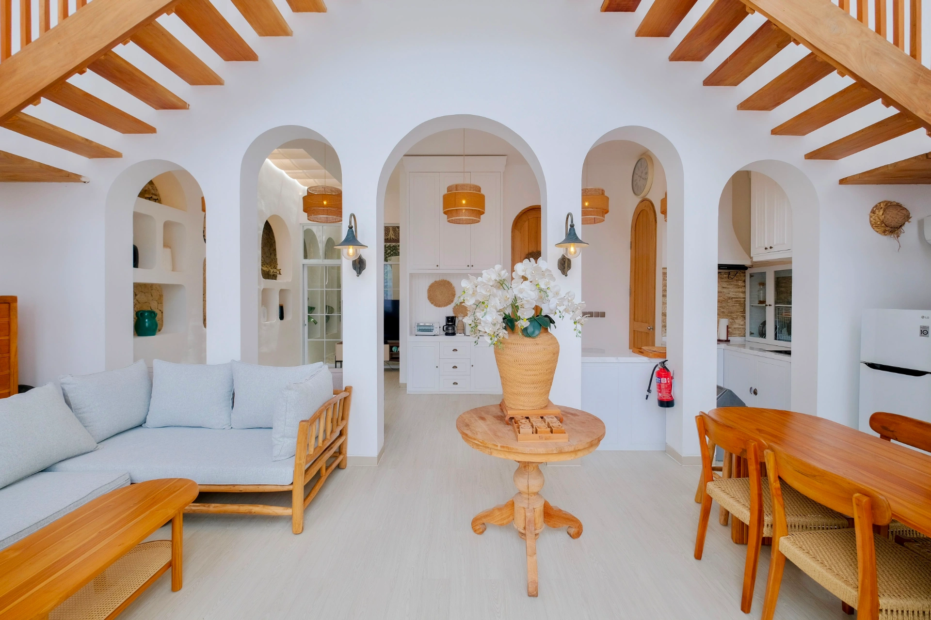 Berawa Canggu – Designer 3 Bedroom Mediterranean Villa, 3-bed villa for rent in Canggu – photo 10 of 10