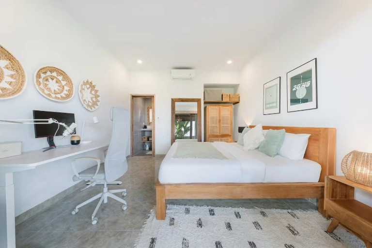 2 Bedrooms Villa for Rent in Pererenan - Pantai Lima, 2-bed villa for rent in Pererenan – photo 6 of 15