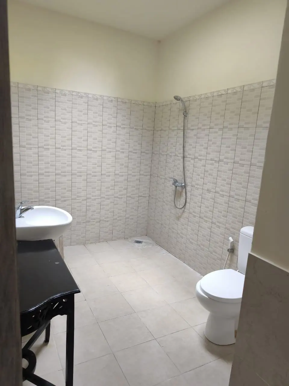 1 bedroom with forest view, 1-bed villa for rent in Ubud – photo 4 of 12