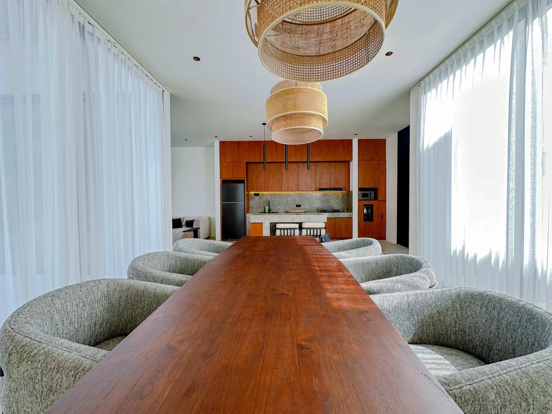 Brand New 2 Bedroom Stylish Contemporary Villa in Semer – Umalas, 2-bed villa for rent in Canggu – photo 13 of 15