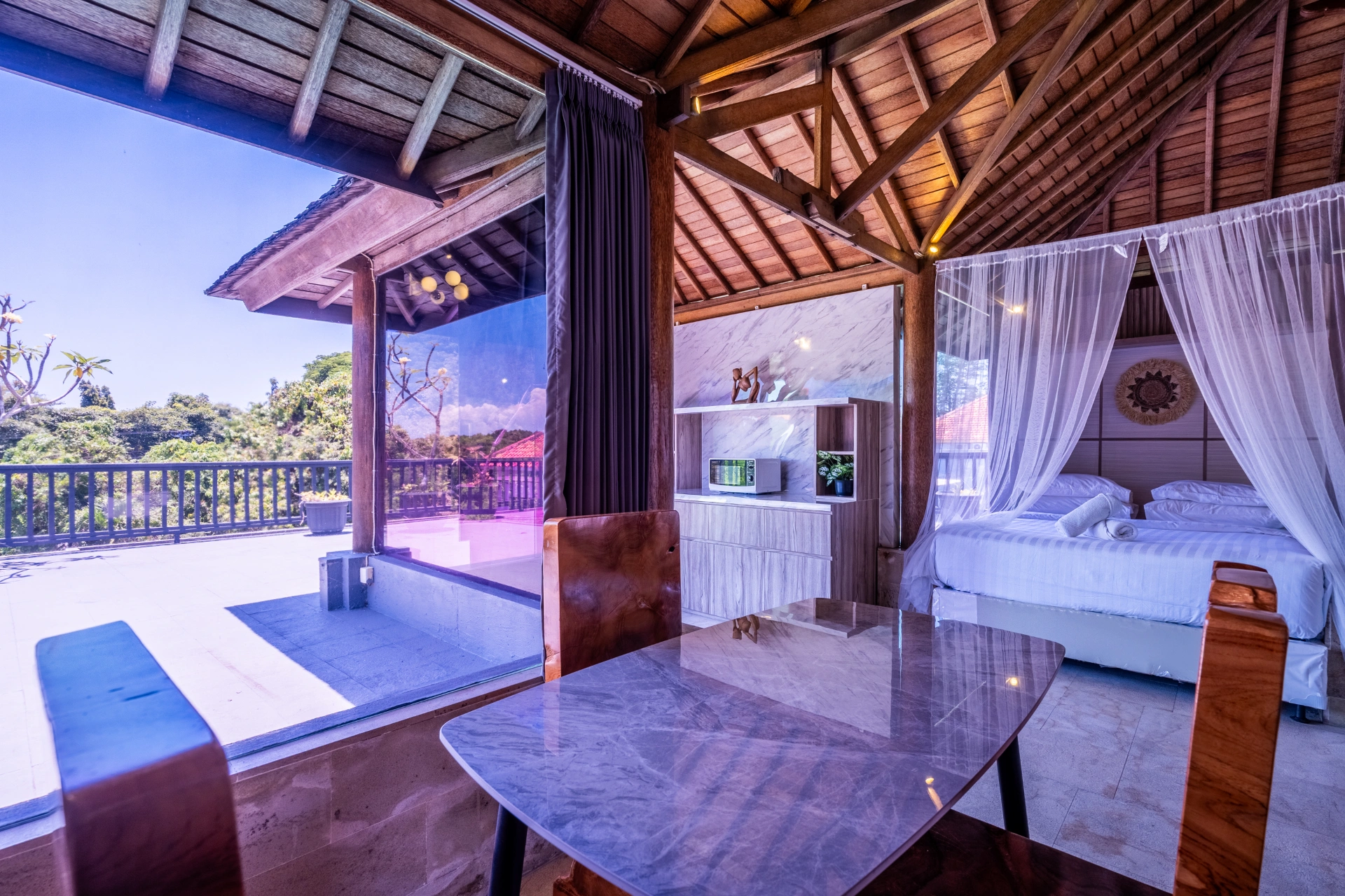 Puri Ratu Jimbaran - 5BR Villa with Pool, Jimbaran, 5-bed villa for rent in Uluwatu – photo 14 of 15