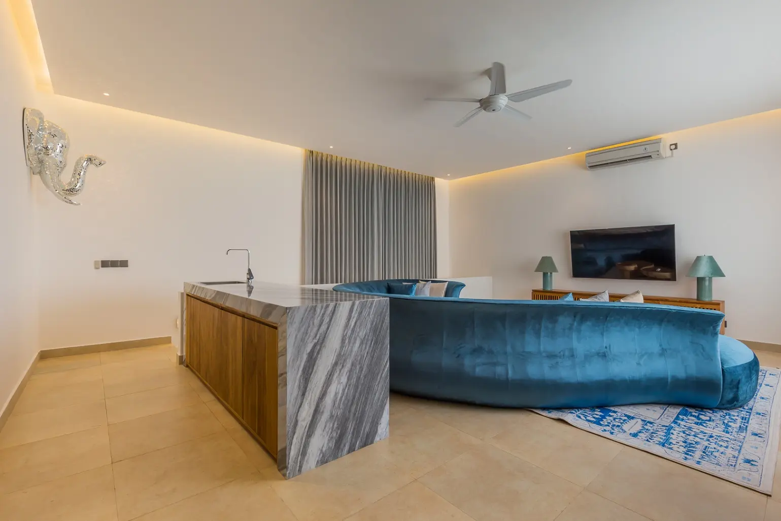 Luxury 3BR Villa w/ Pool and Rooftop Patio, 3-bed villa for rent in Canggu – photo 15 of 15