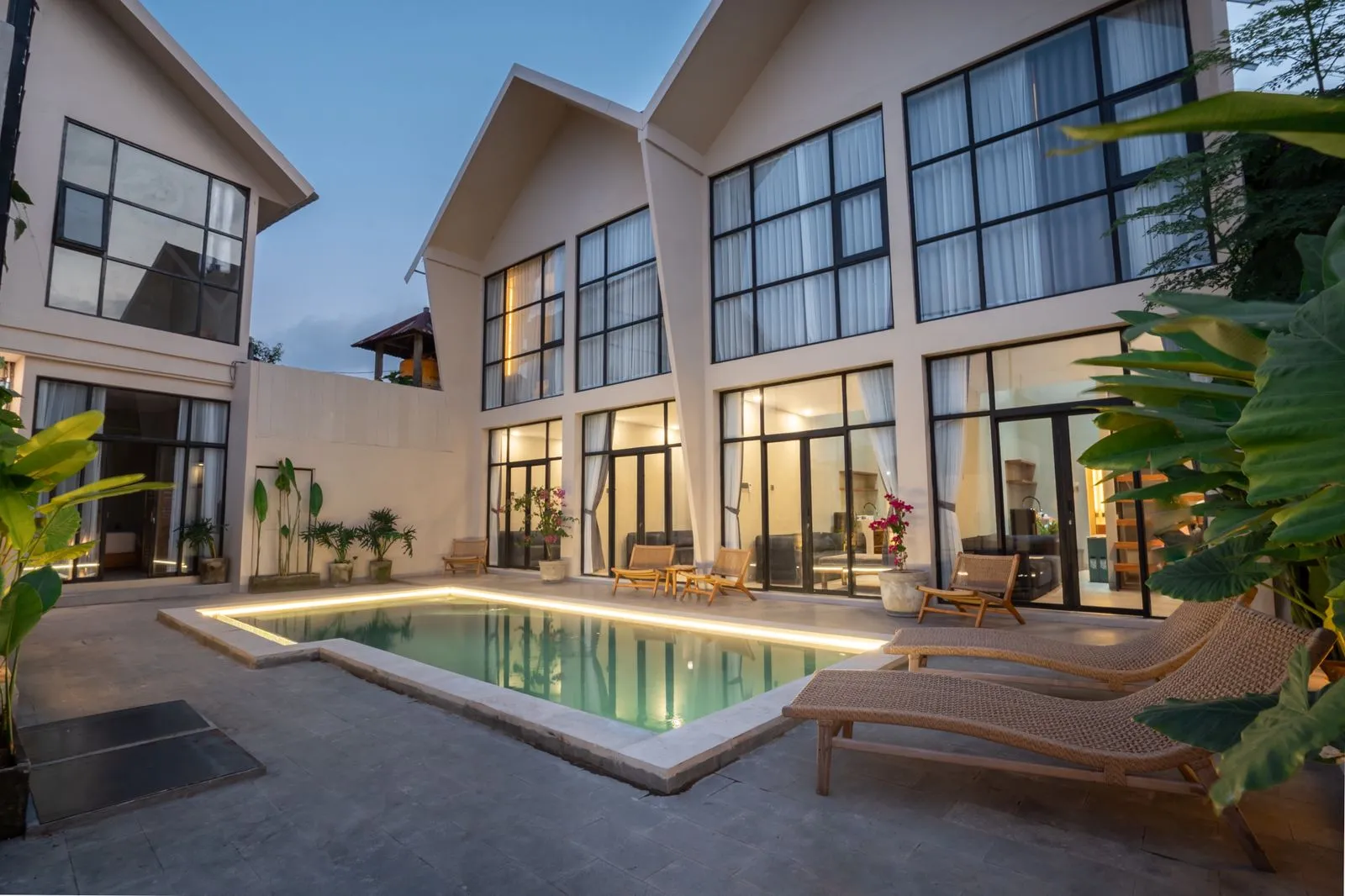 Apartment 1BR Loft Babakan Canggu with Sharing Pool, 1-bed villa for rent in Canggu – photo 2 of 15