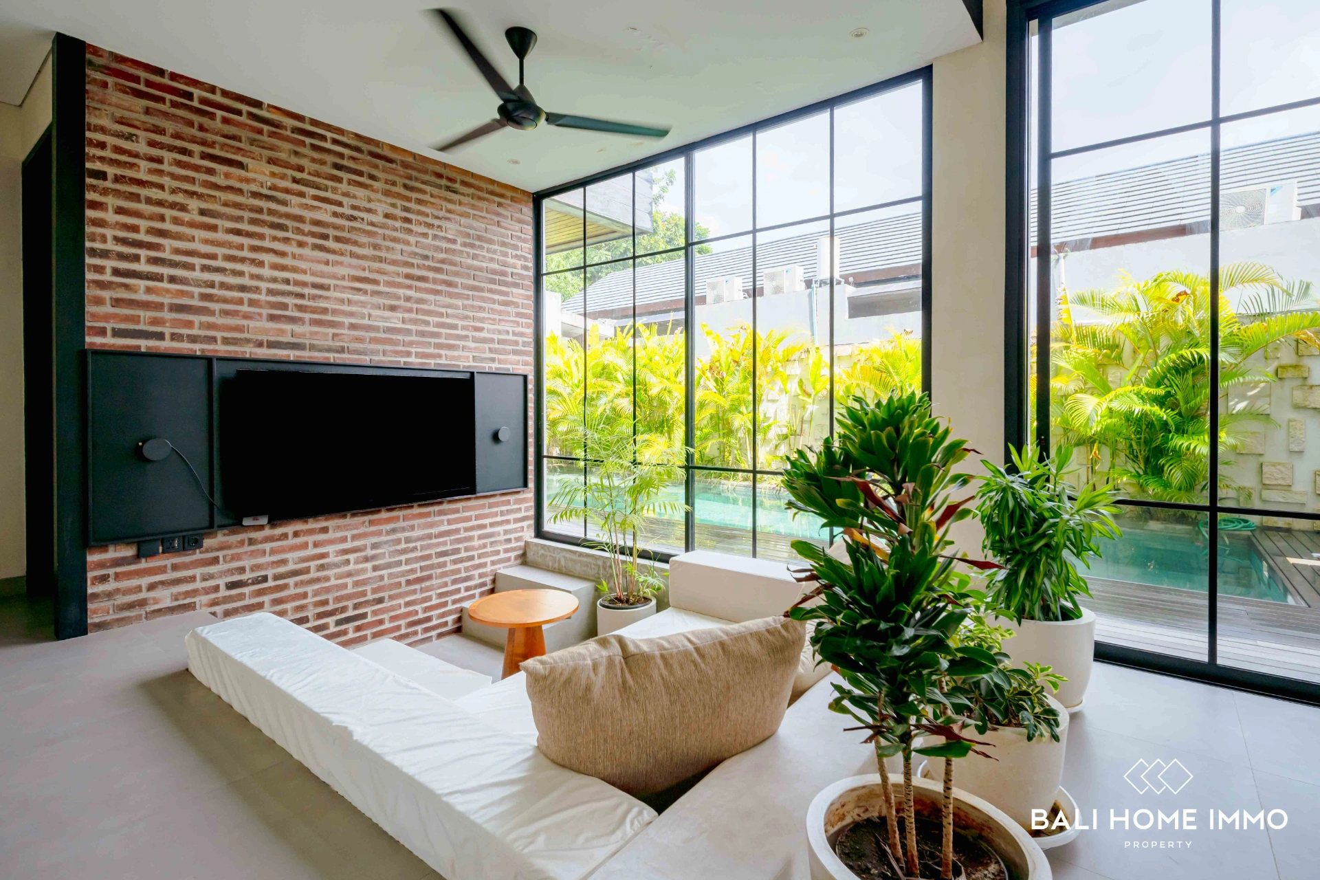 Beautiful 2 Bedroom Villa for Sale & Rent in Bali Uluwatu, 2-bed villa for rent in Uluwatu – photo 4 of 12
