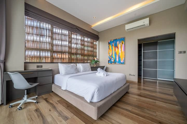 Villa For Rent 4 Bed In Pererenan,Badung Bali, 4-bed villa for rent in Pererenan – photo 13 of 15