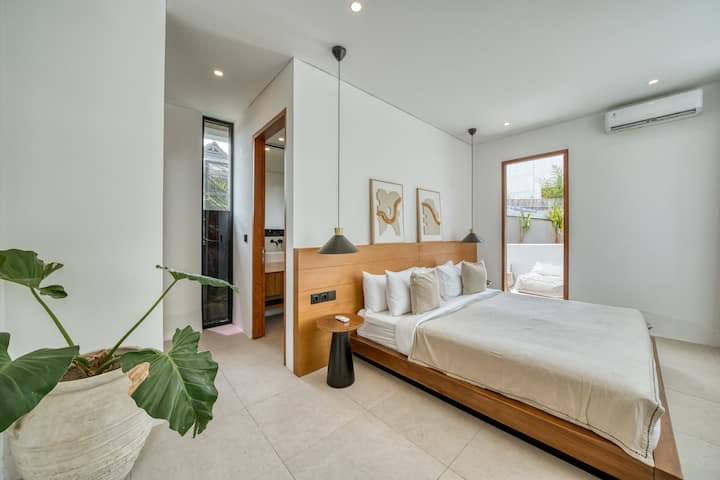 Villa For Rent in Uluwatu,South Kuta Bali, 1-bed villa for rent in Uluwatu – photo 13 of 15