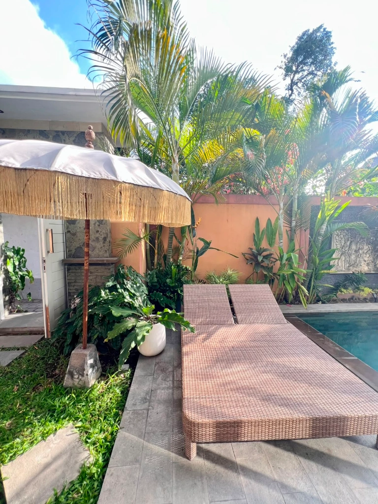3BR Seminyak near to the Beach, Yearly Only, 3-bed villa for rent in Seminyak – photo 3 of 15